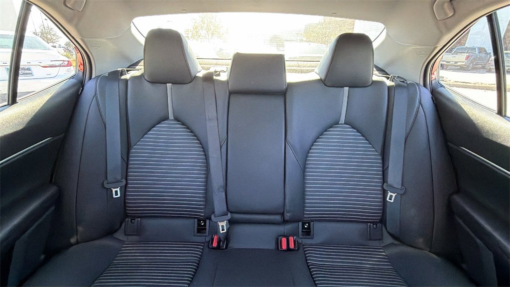 Certified 2024 Toyota Camry SE image 39