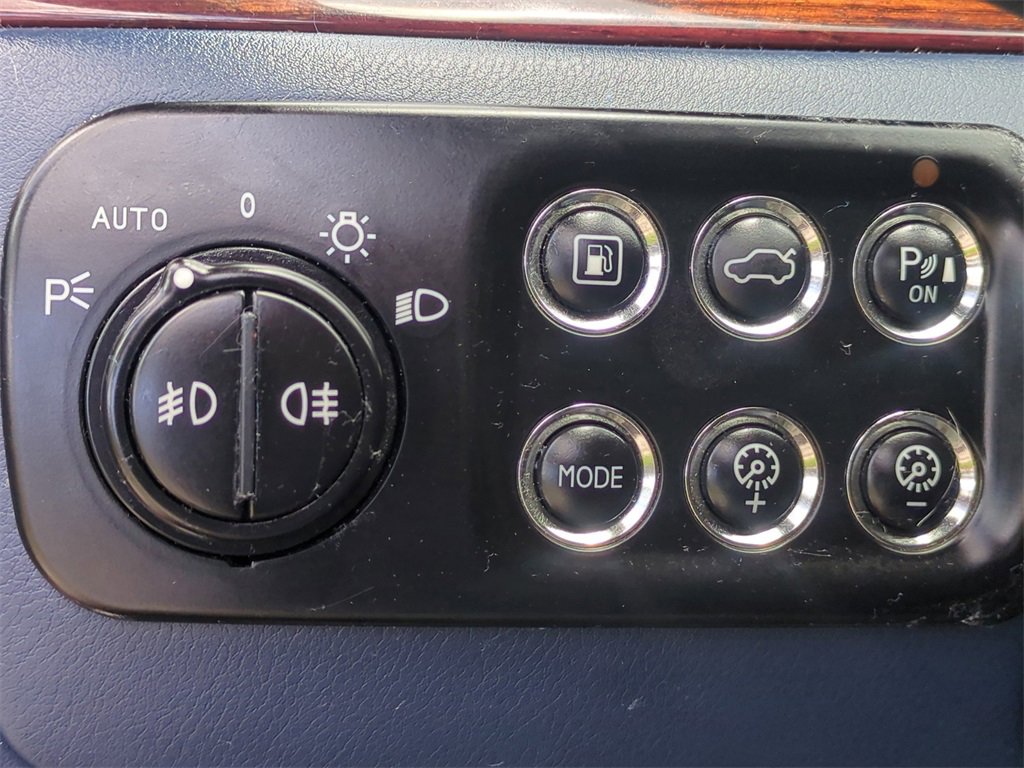 Used 2017 Maserati GranTurismo Convertible image 21