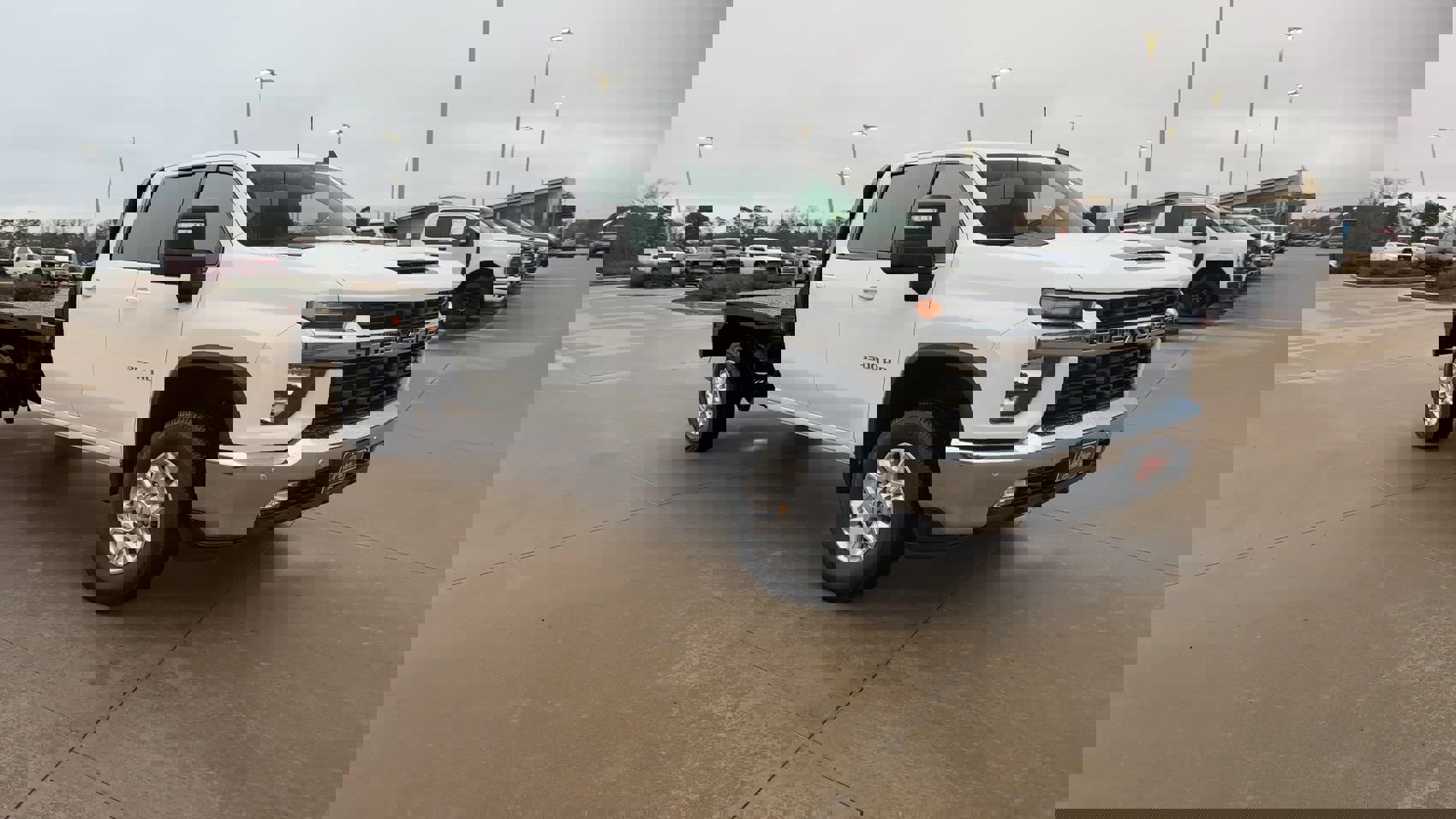 Used 2022 Chevrolet Silverado 3500 LT w/ All Star Edition image 2