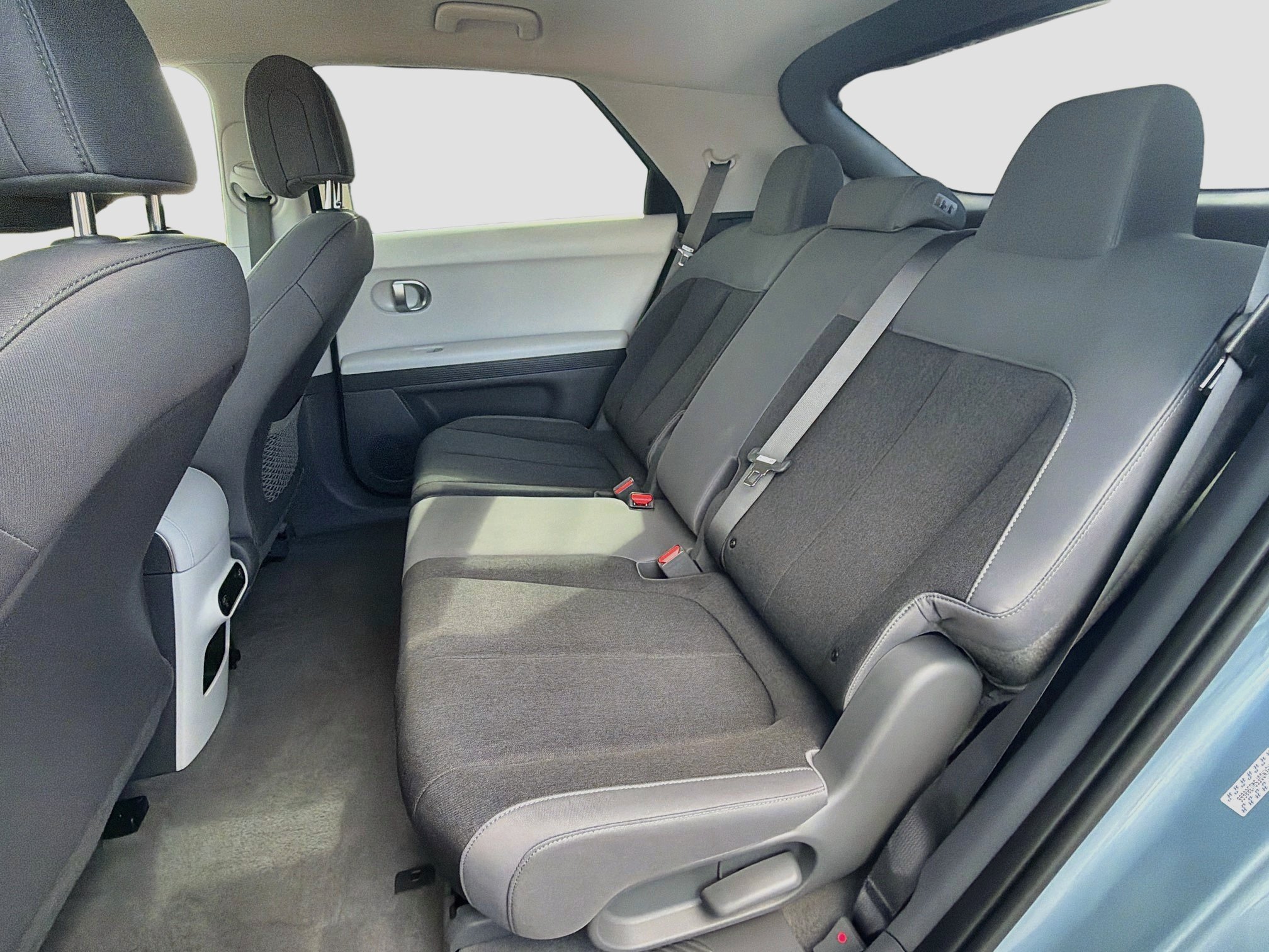 Used 2024 Hyundai Ioniq 5 SEL AWD/4WD image 28