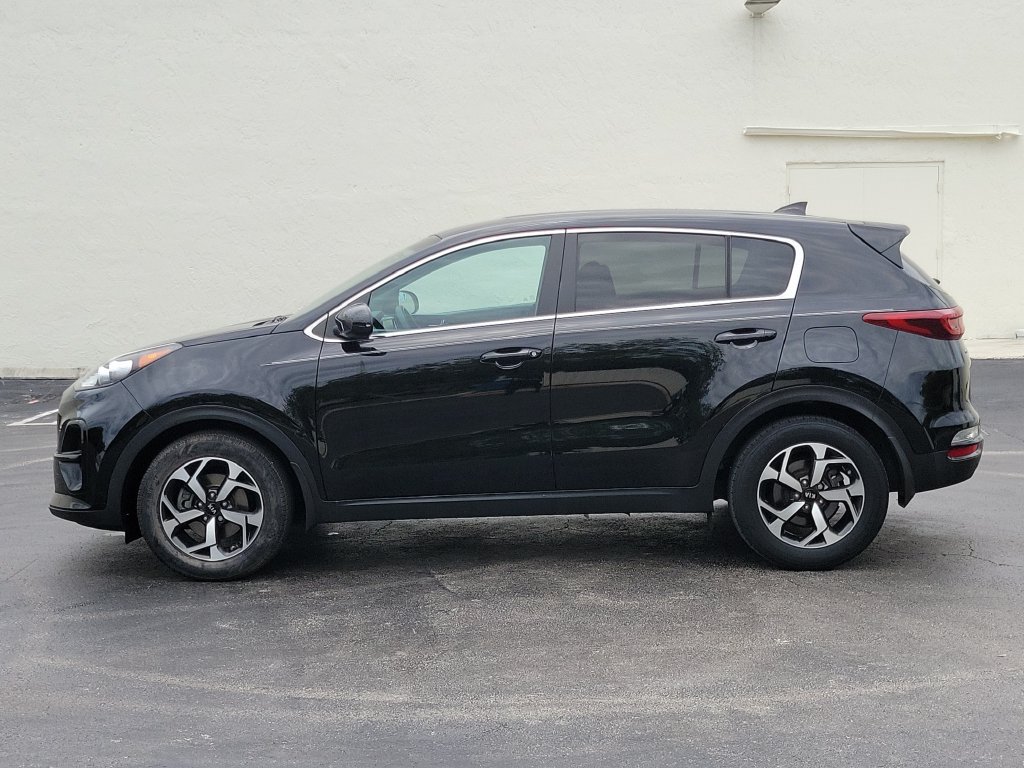 Used 2021 Kia Sportage LX FWD image 9