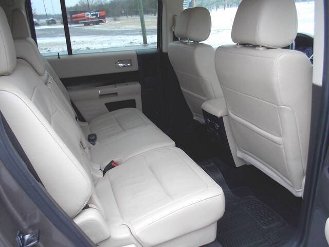 Used 2019 Ford Flex Limited image 14