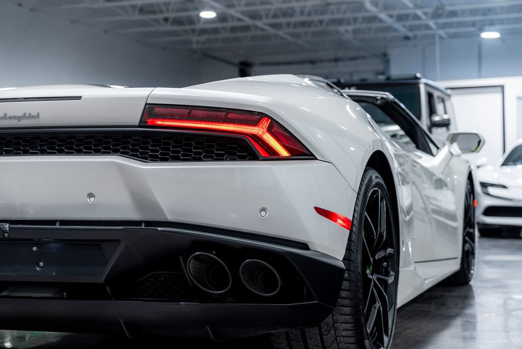 Used 2016 Lamborghini Huracan LP 610-4 AWD/4WD image 26