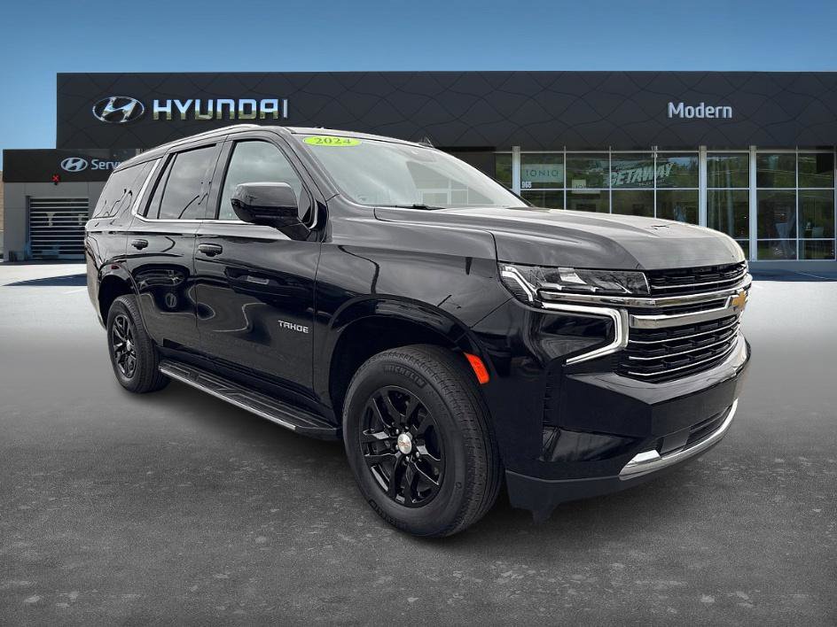 Used 2024 Chevrolet Tahoe LT image 2