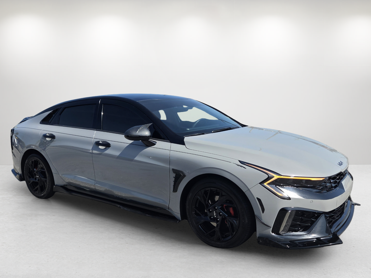 Used 2025 Kia K5 GT-Line w/ GT-Line Premium Package FWD image 3