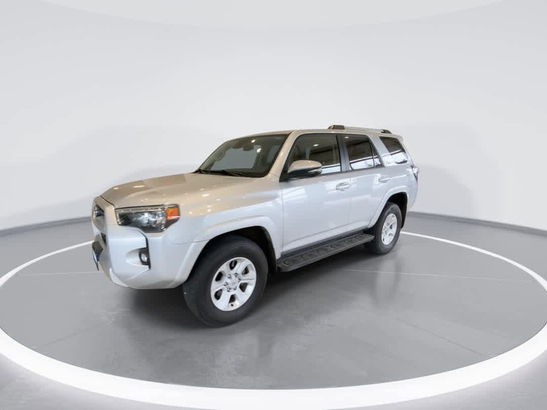 Certified 2024 Toyota 4Runner SR5 Premium AWD/4WD image 4
