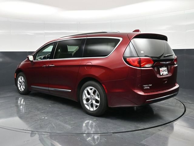 Used 2020 Chrysler Pacifica Touring-L w/ Tire & Wheel Group image 7