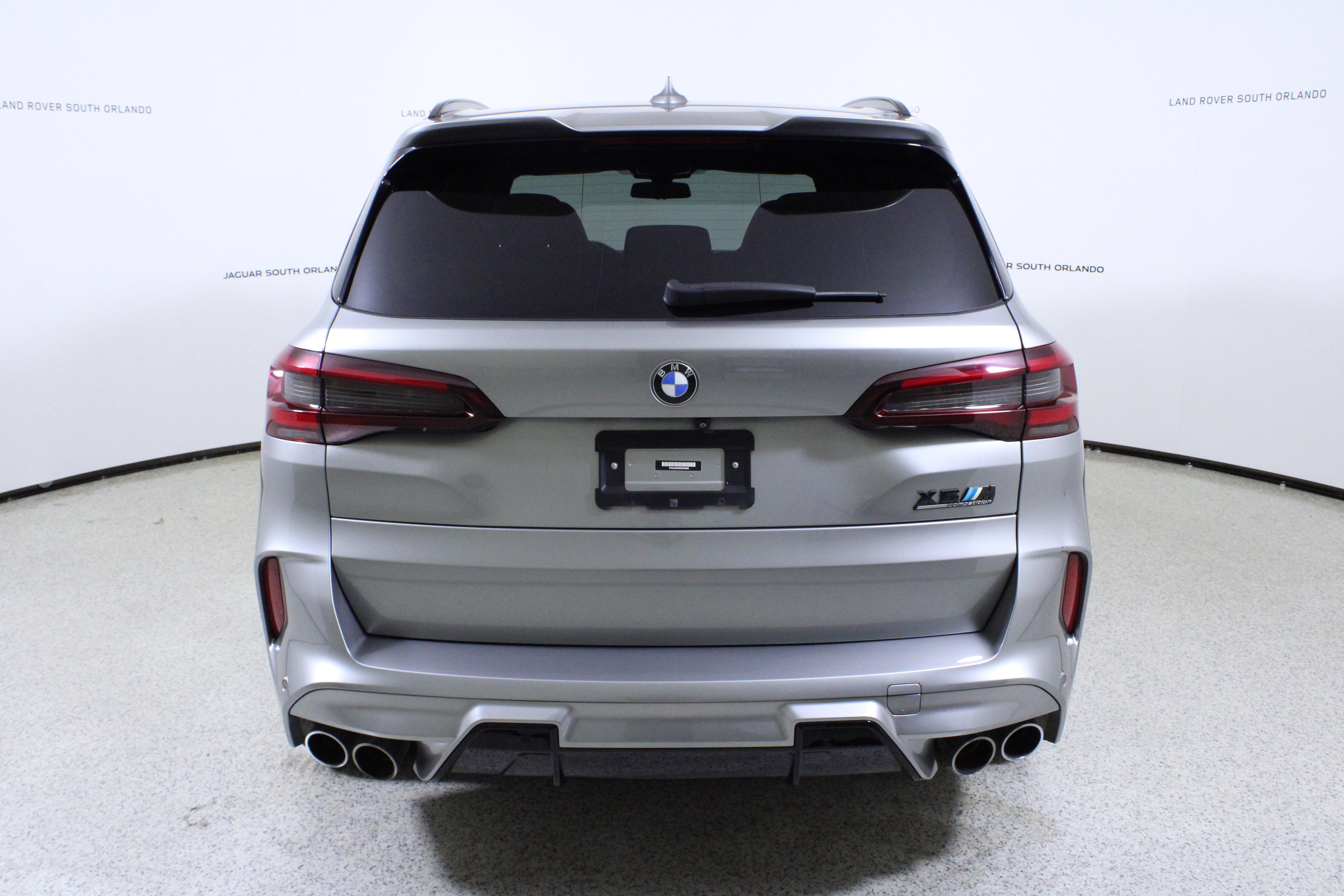 Used 2022 BMW X5 M w/ Executive Package image 6