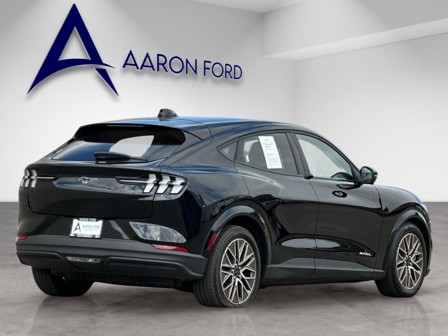 Used 2025 Ford Mustang Mach-E Premium w/ Interior Protection Package AWD/4WD image 6