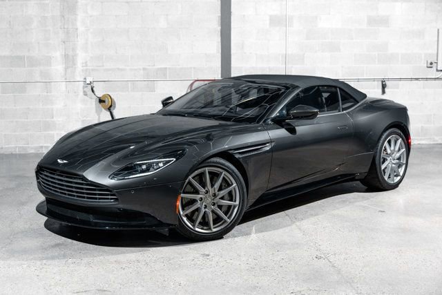 Used 2019 Aston Martin DB11 Volante image 31