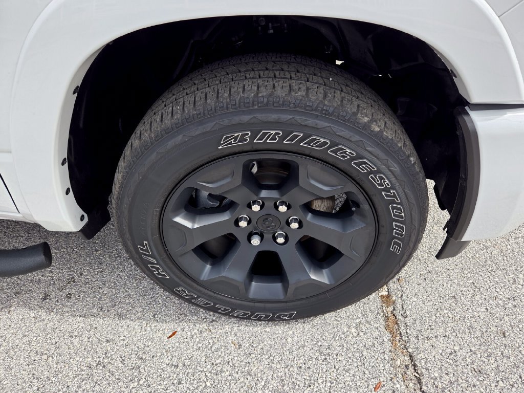 Used 2025 RAM 1500 Big Horn RWD image 18