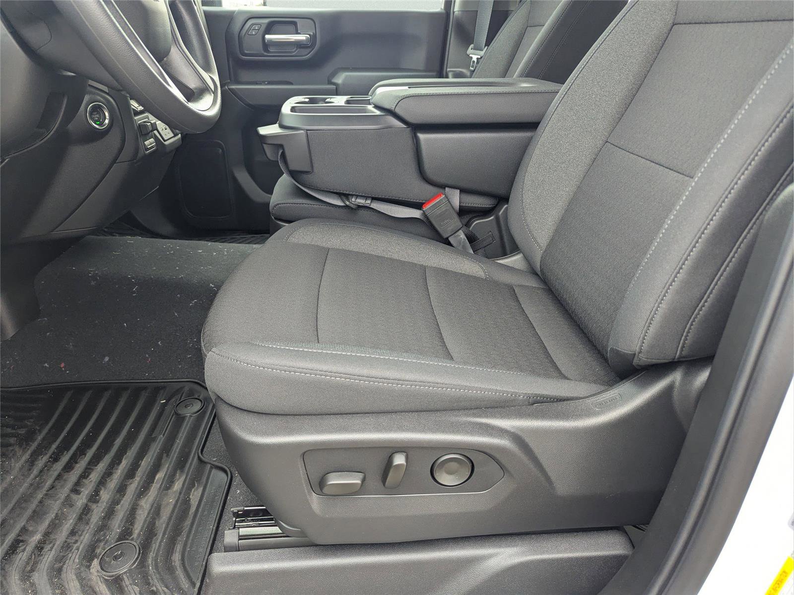 New 2026 Chevrolet Silverado 2500 Custom w/ Custom Value Package image 8