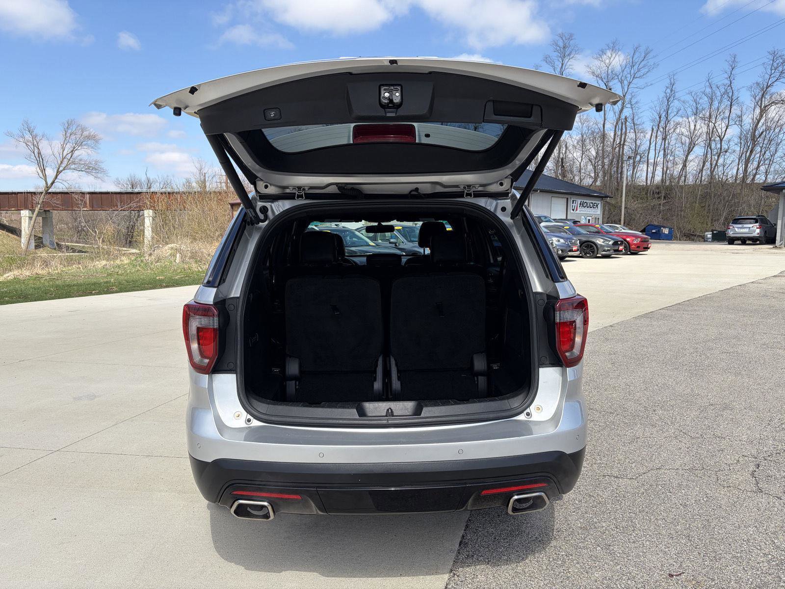Used 2016 Ford Explorer Sport AWD/4WD image 24