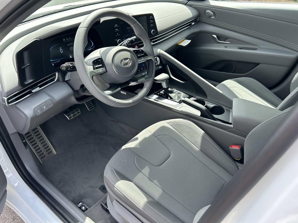 New 2026 Hyundai Elantra Sport image 13