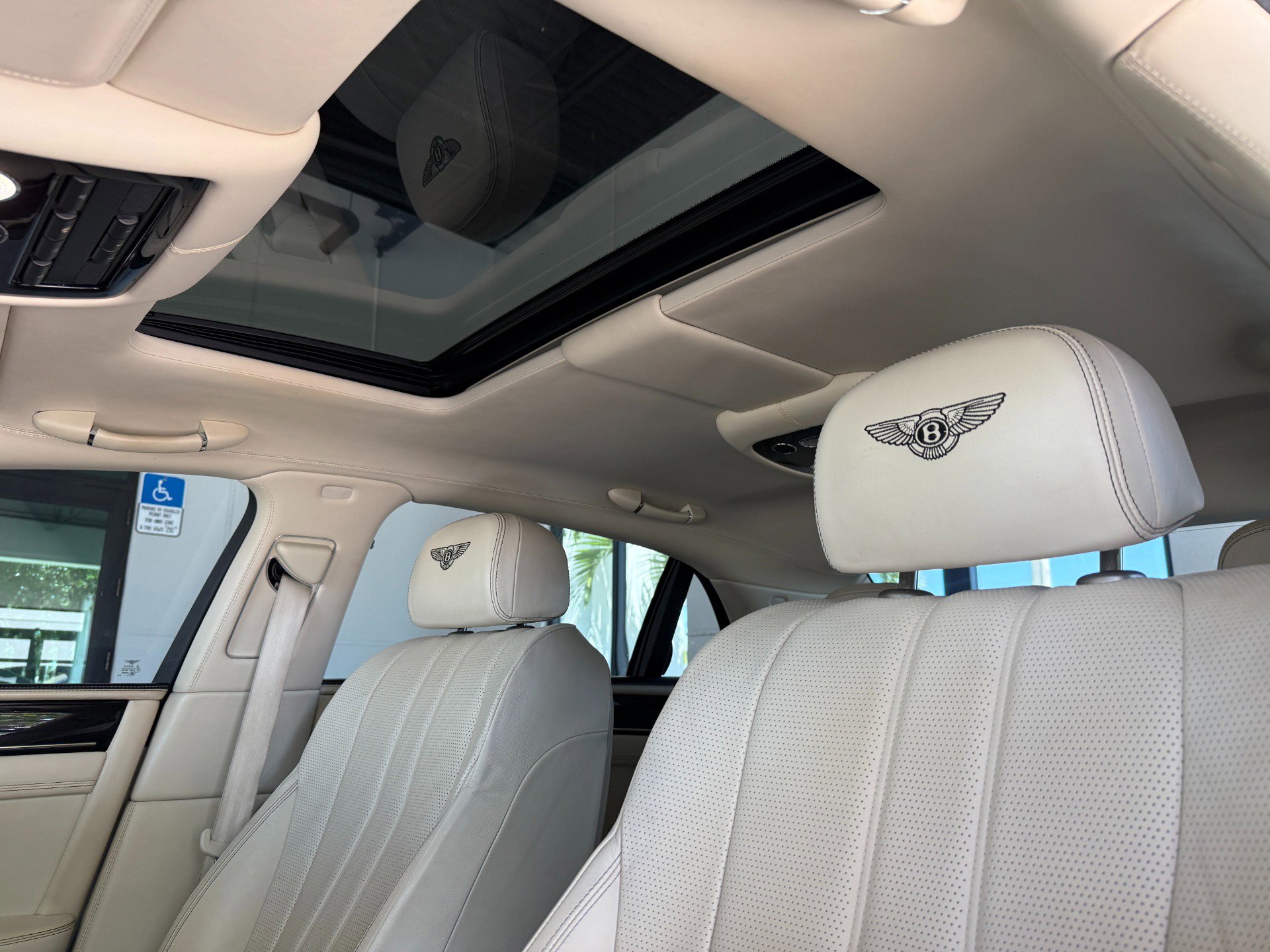 Used 2014 Bentley Flying Spur W12 AWD/4WD image 35