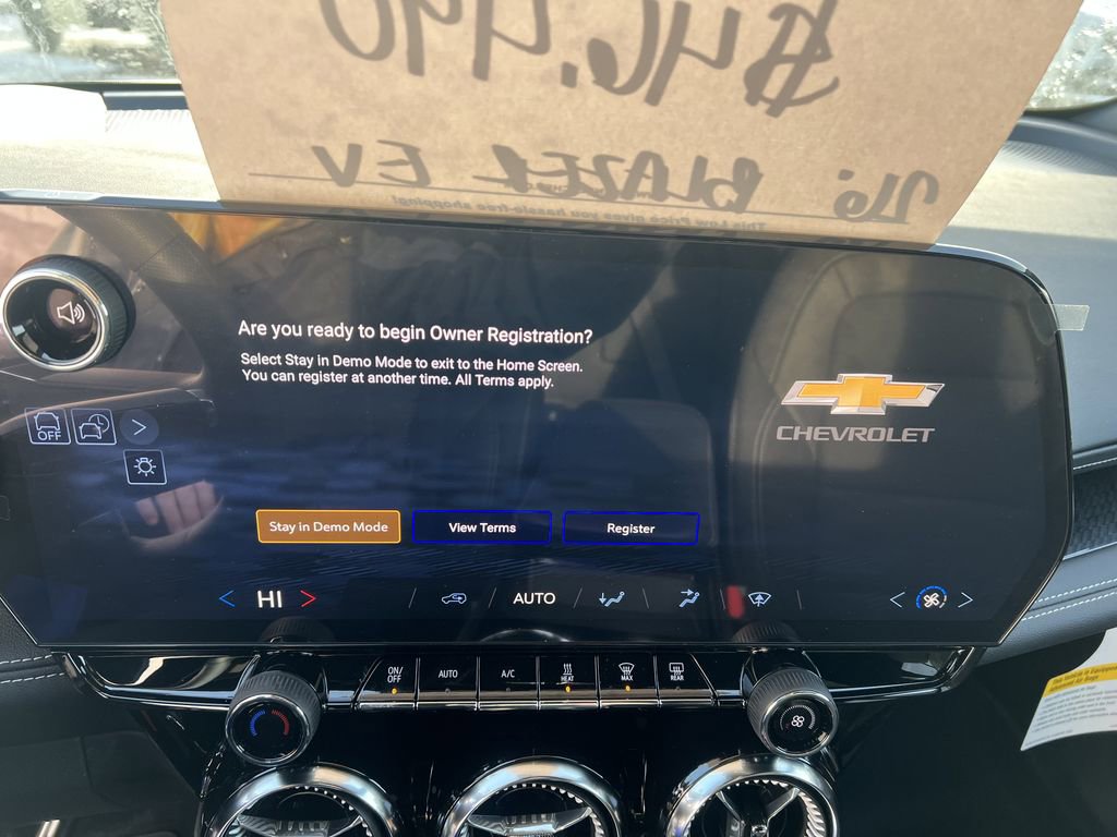 New 2026 Chevrolet Blazer EV LT image 7