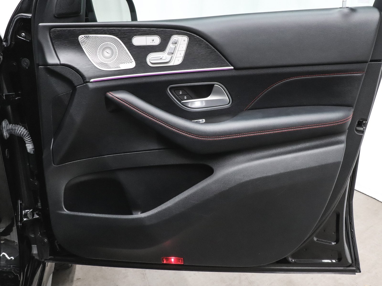 Used 2023 Mercedes-Benz GLE 53 AMG 4MATIC Coupe image 18