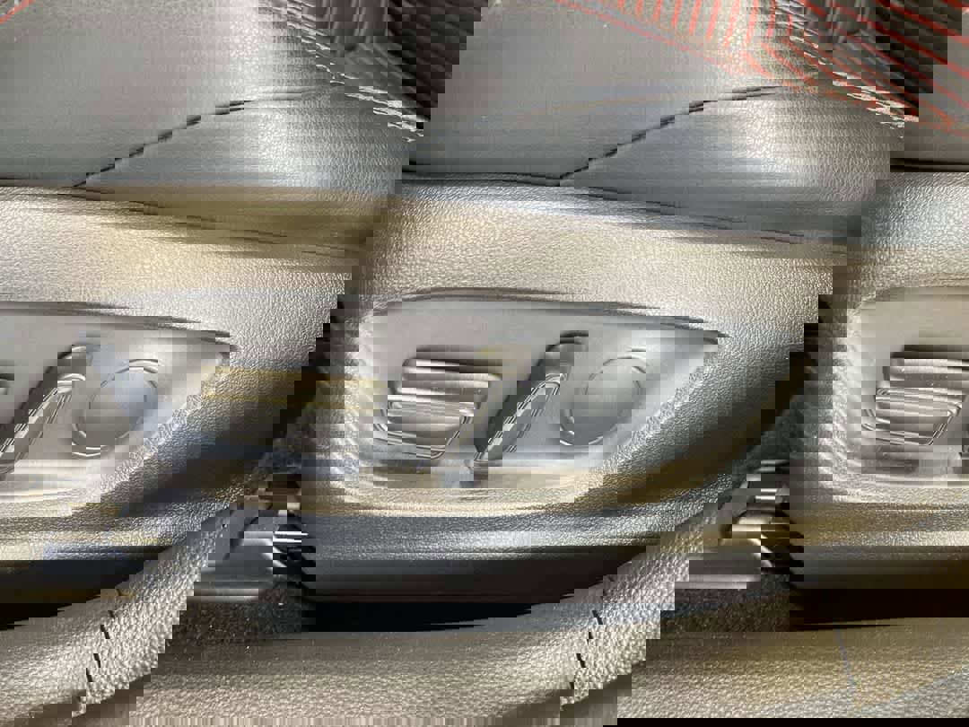 Used 2023 Toyota Corolla XSE image 12