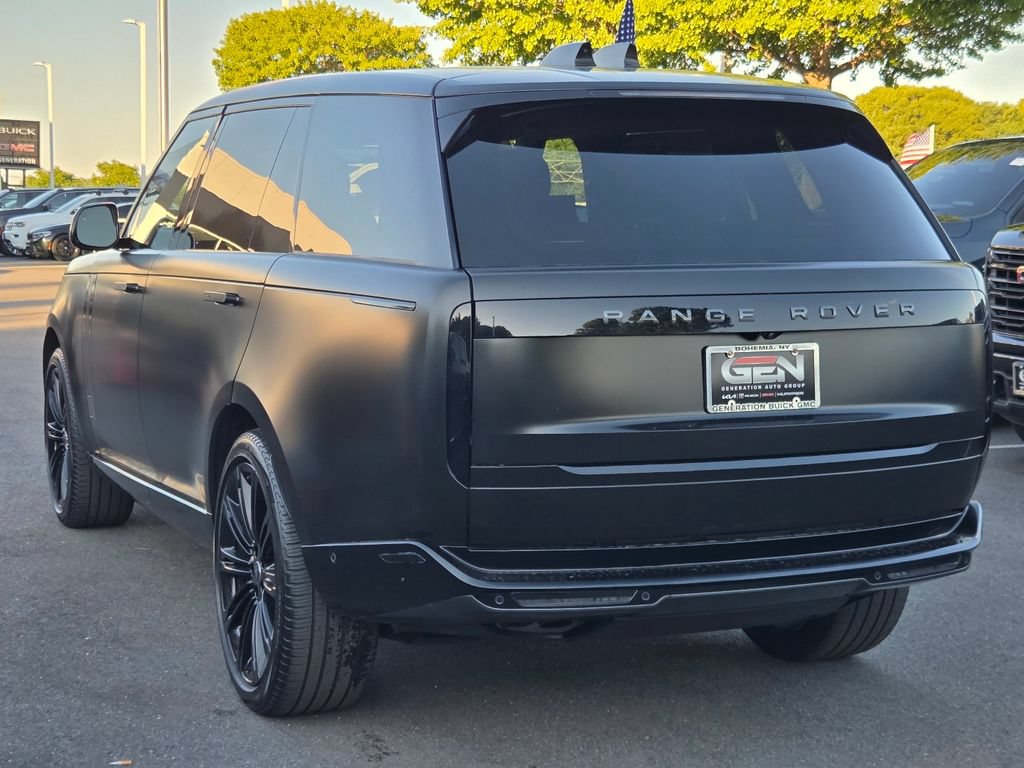 Used 2022 Land Rover Range Rover Long Wheelbase First Edition AWD/4WD image 6