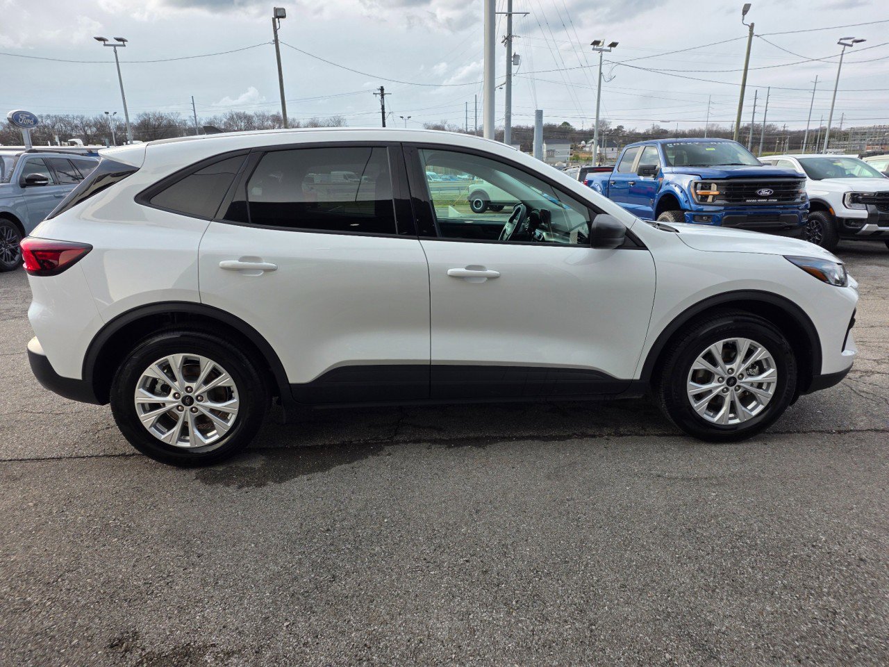 Used 2025 Ford Escape Active image 6