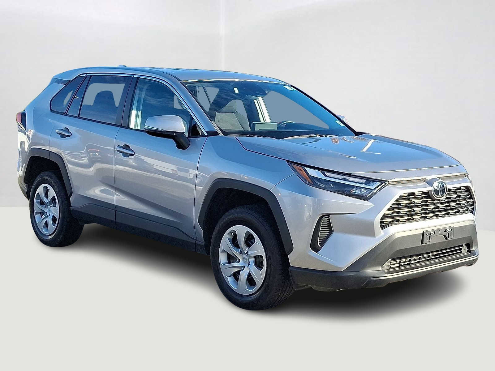 Certified 2023 Toyota RAV4 LE image 5
