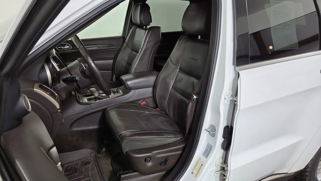Used 2017 Jeep Grand Cherokee Summit image 16