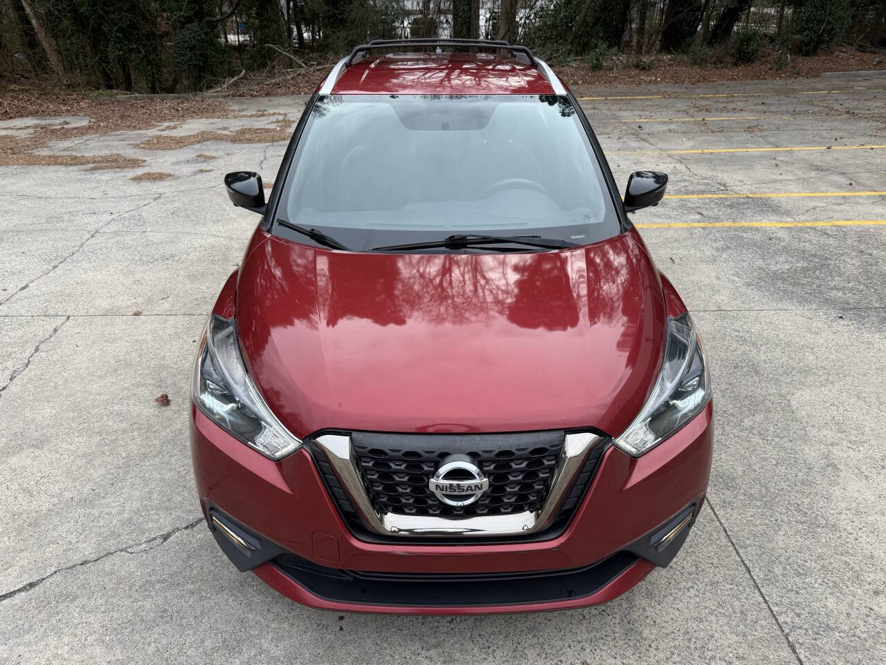 Used 2019 Nissan Kicks SR w/ Exterior Package image 4
