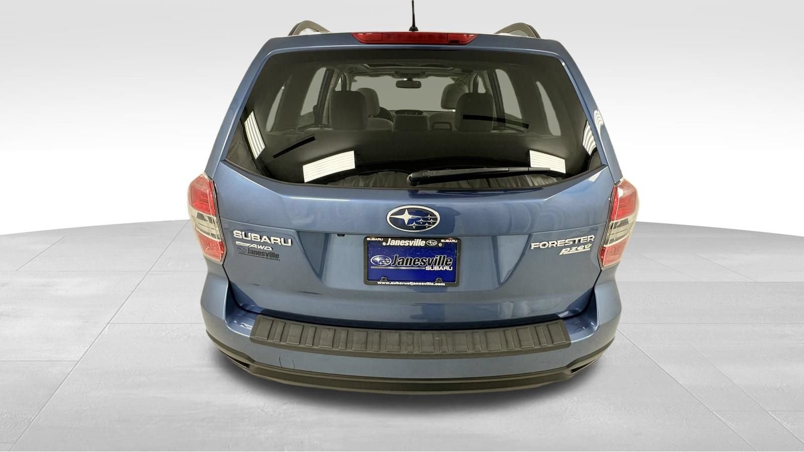 Used 2015 Subaru Forester 2.5i Premium w/ Popular Package #2 AWD/4WD image 5