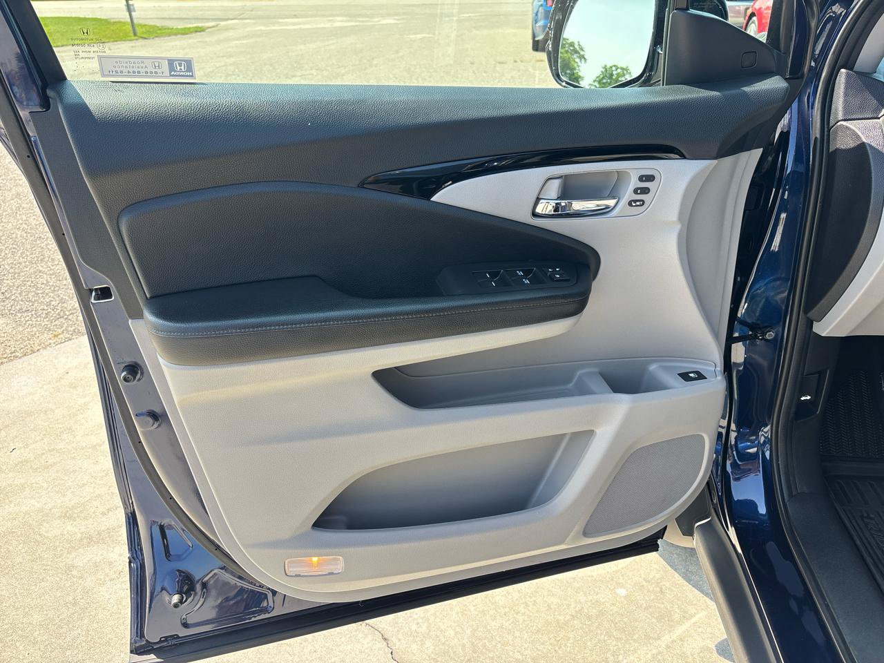 Used 2019 Honda Ridgeline RTL-E image 23