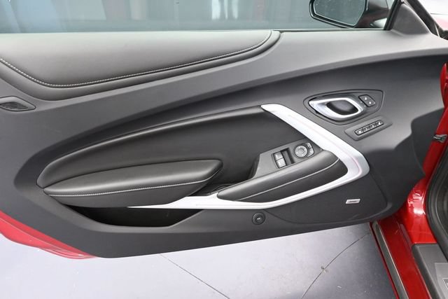 Used 2022 Chevrolet Camaro SS RWD image 27