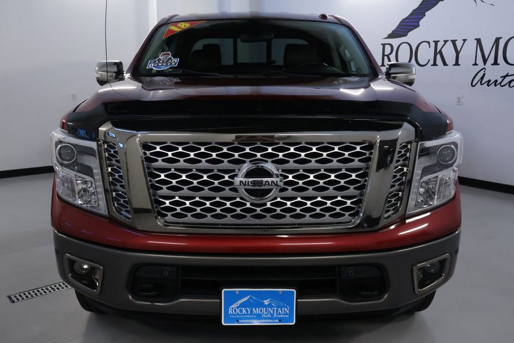 Used 2018 Nissan Titan Platinum Reserve image 2