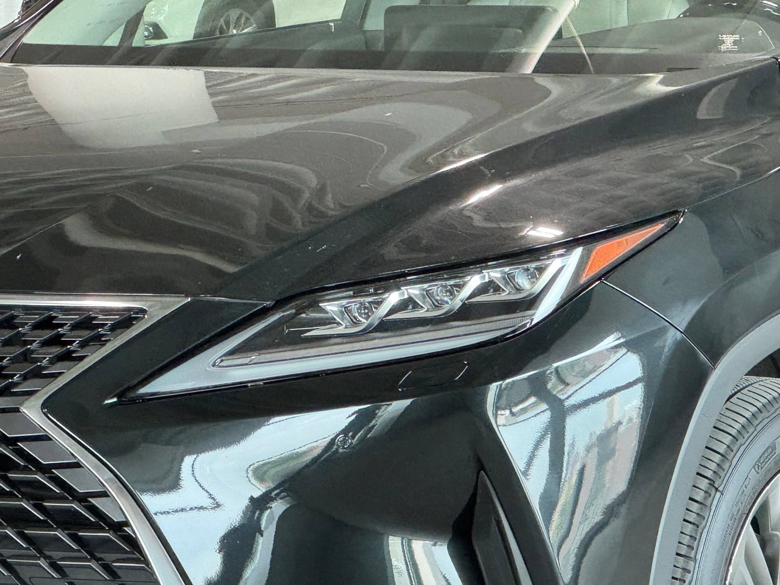 Used 2022 Lexus RX 450hL Luxury w/ Cold Area Package (CT) AWD/4WD image 4