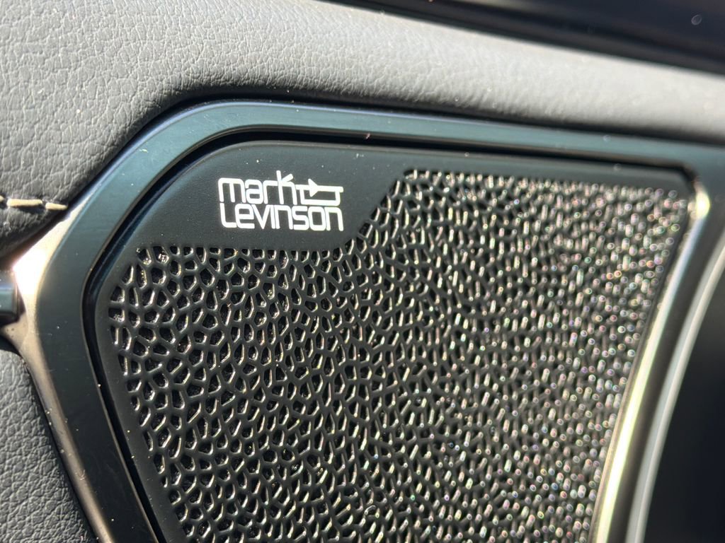 Used 2021 Lexus ES 300h w/ Premium Package image 35