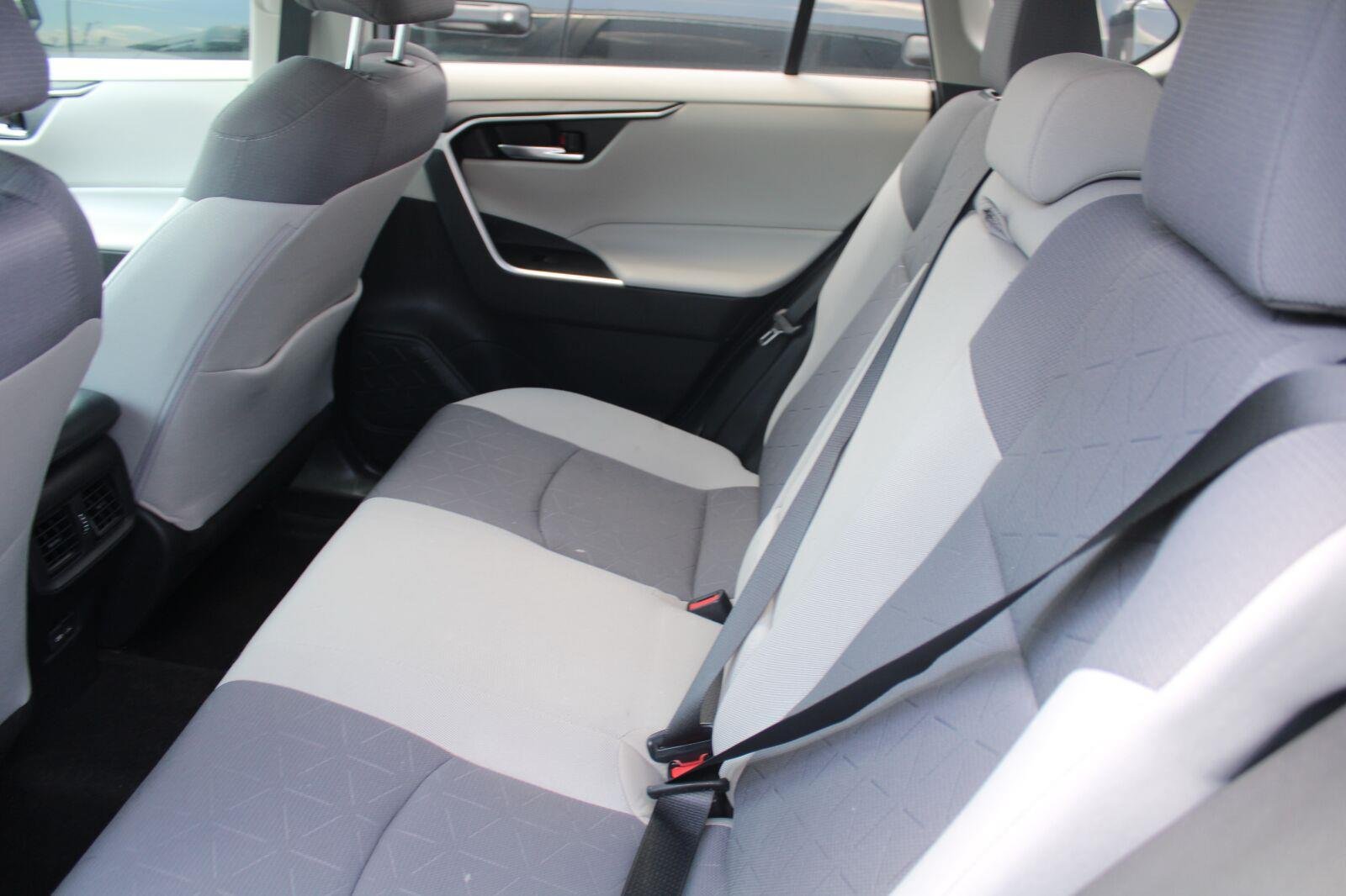 Used 2023 Toyota RAV4 XLE w/ XLE Grade Weather Package AWD/4WD image 7