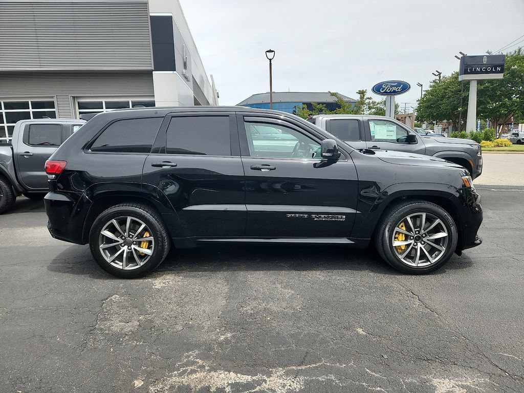 Used 2018 Jeep Grand Cherokee Trackhawk AWD/4WD image 7