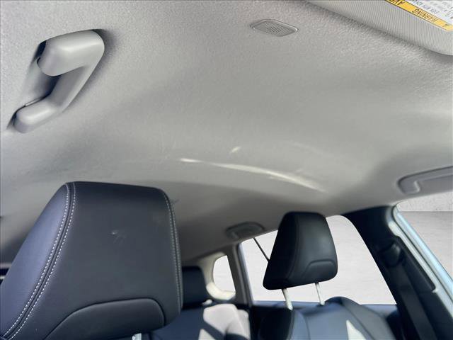 Certified 2025 Toyota Corolla Cross XLE image 21