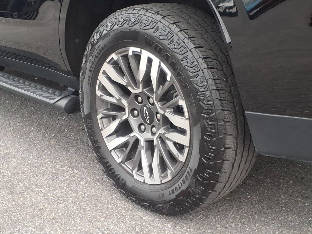 Certified 2025 Chevrolet Tahoe Z71 AWD/4WD image 9
