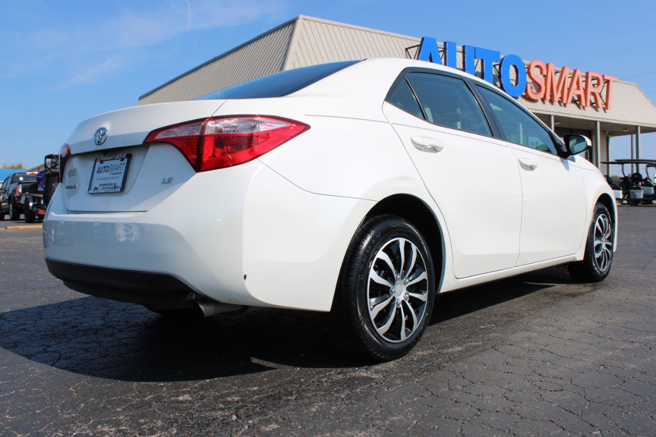 Used 2019 Toyota Corolla LE FWD image 4