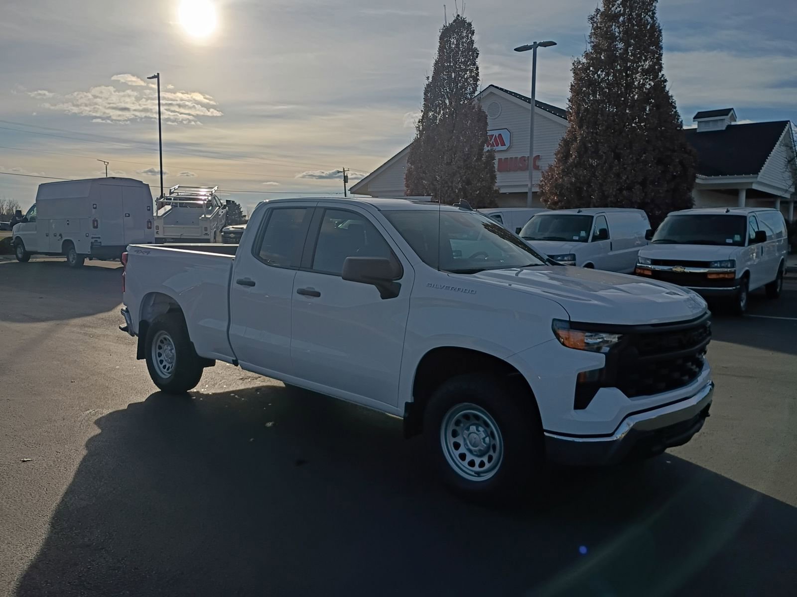 New 2026 Chevrolet Silverado 1500 W/T image 9