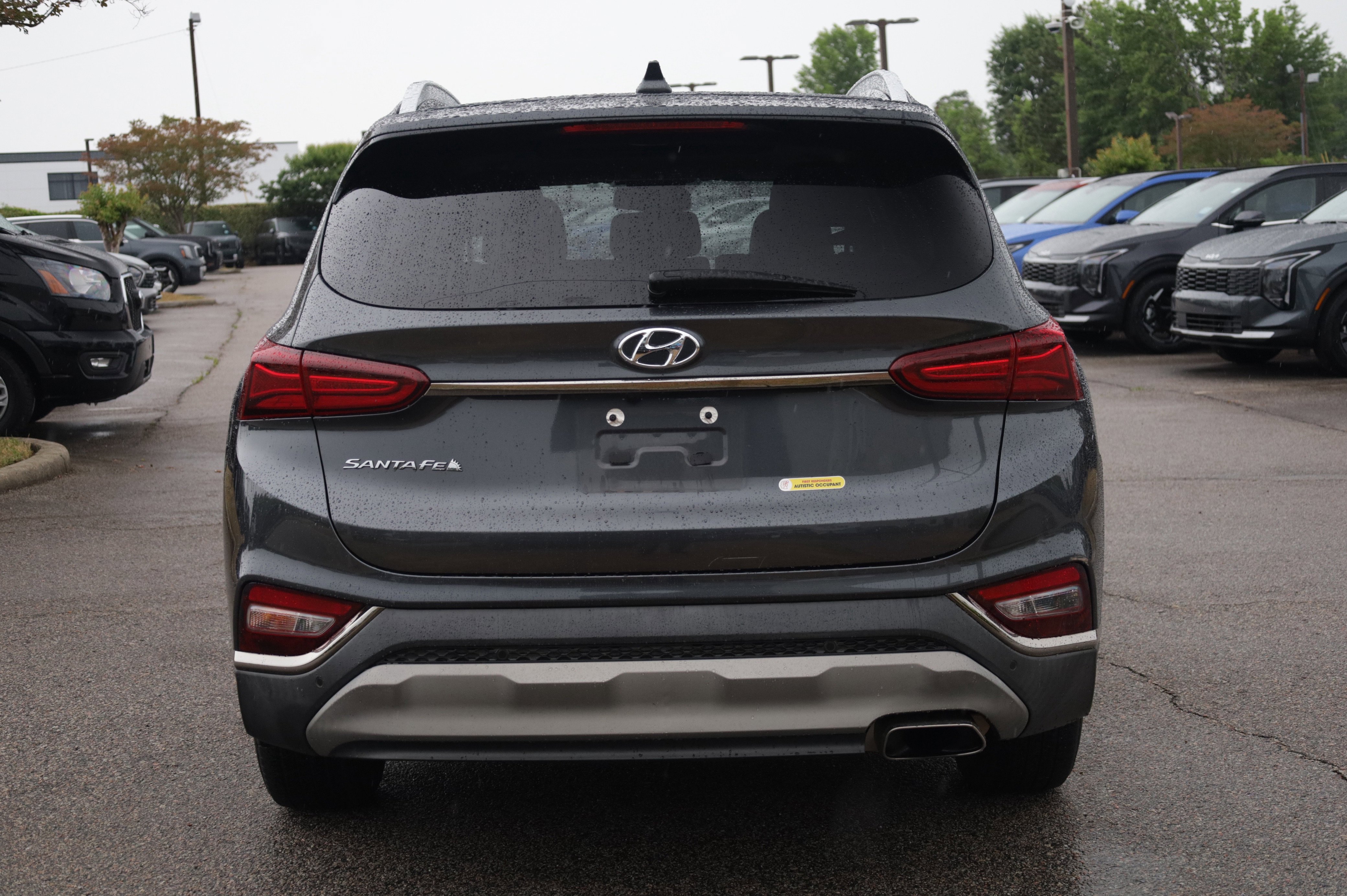 Used 2020 Hyundai Santa Fe Limited FWD image 4