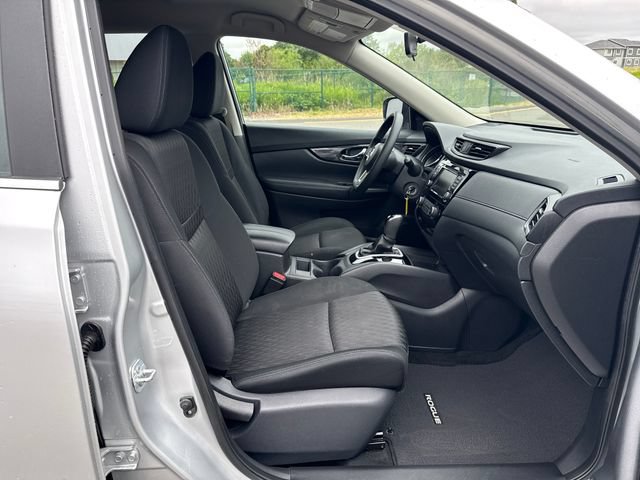 Used 2018 Nissan Rogue S FWD image 10