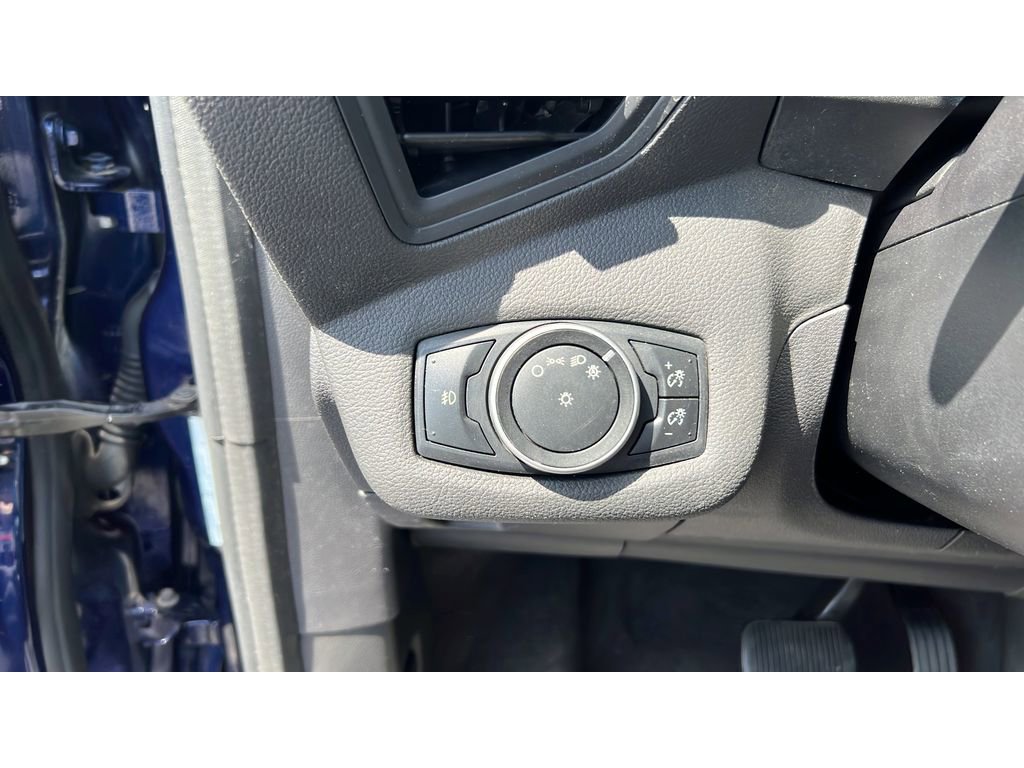 Used 2016 Ford C-MAX Energi SEL w/ Equipment Group 301A FWD image 23