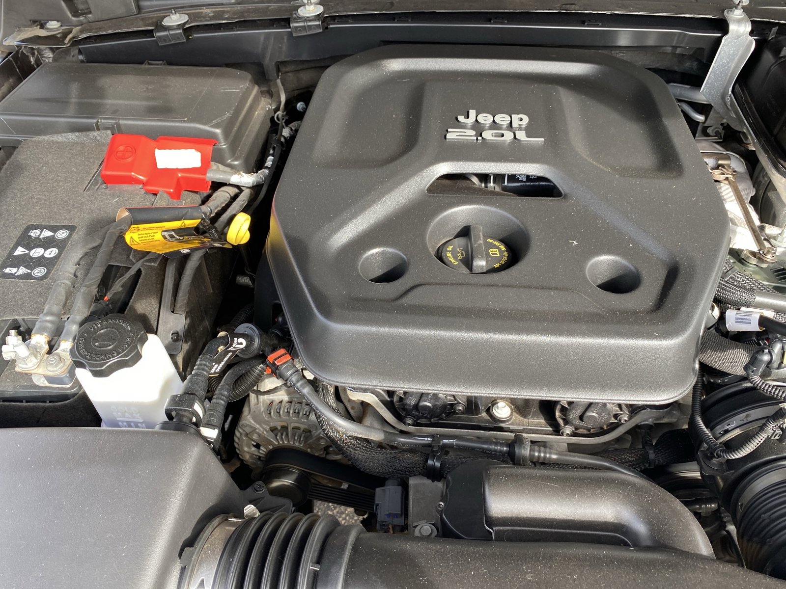 Used 2022 Jeep Wrangler Unlimited Sport image 23