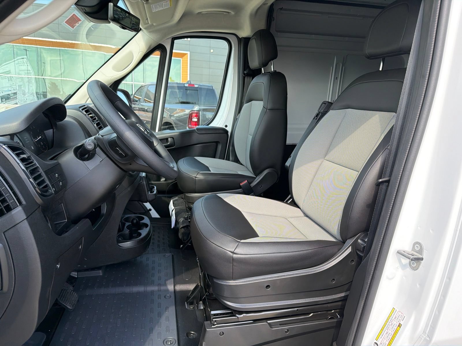 New 2027 RAM ProMaster 3500 w/ Safety Group FWD image 14