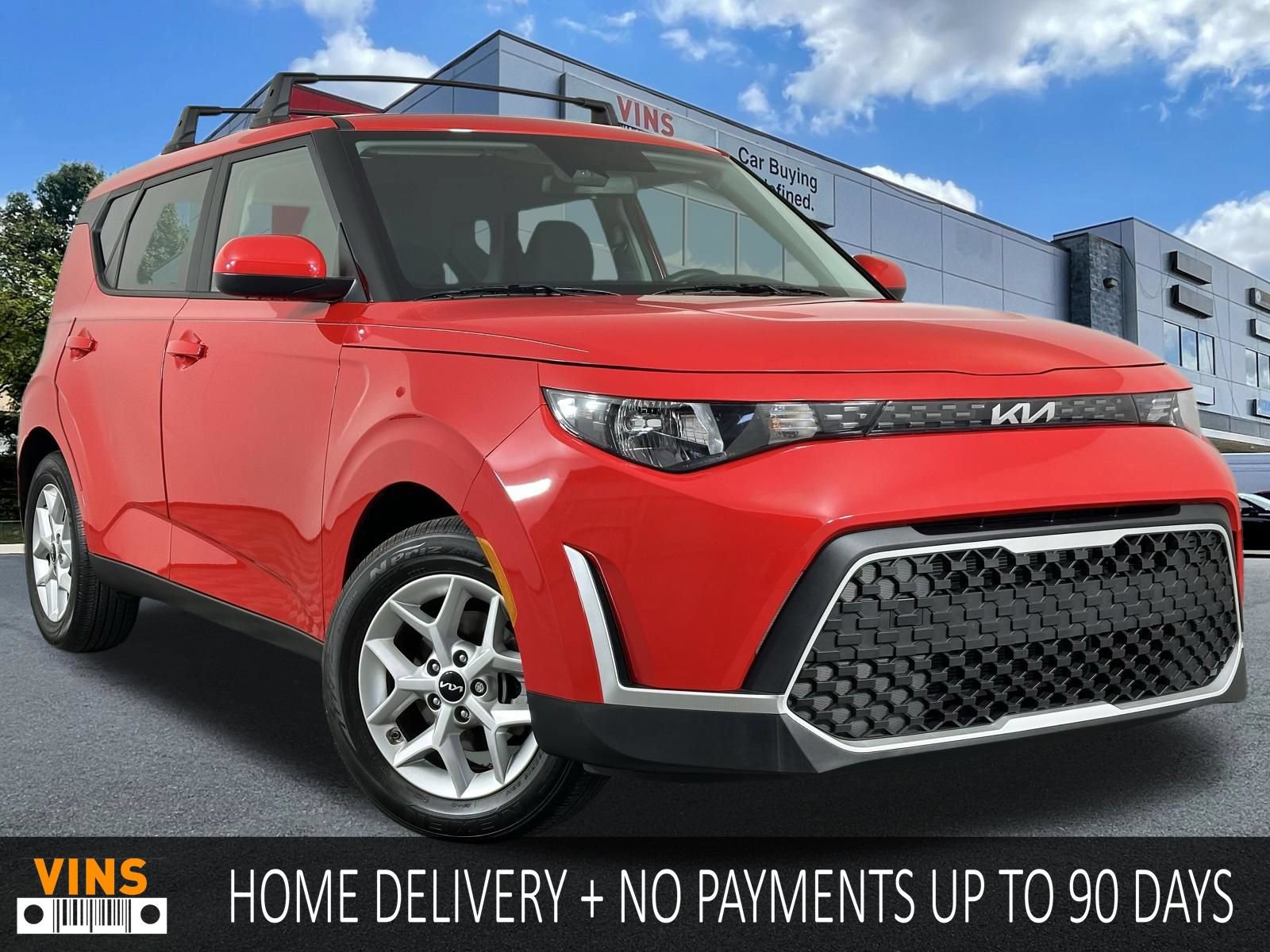 Used 2024 Kia Soul LX w/ Option Group 015 FWD image 1