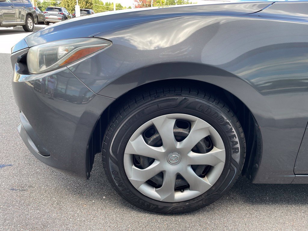 Used 2016 MAZDA MAZDA3 i Sport FWD image 8