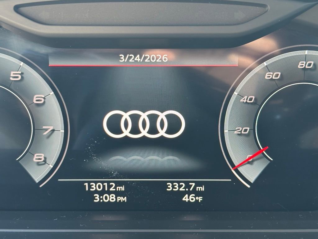 Used 2023 Audi S8 w/ S8 Comfort Plus Package image 36