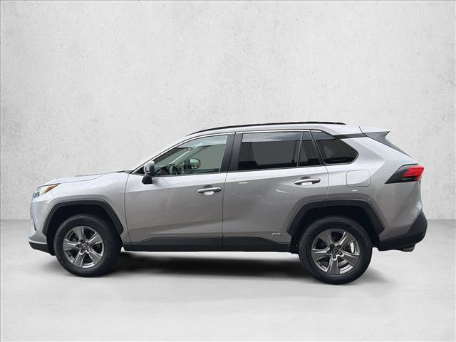 Used 2025 Toyota RAV4 LE AWD/4WD image 8