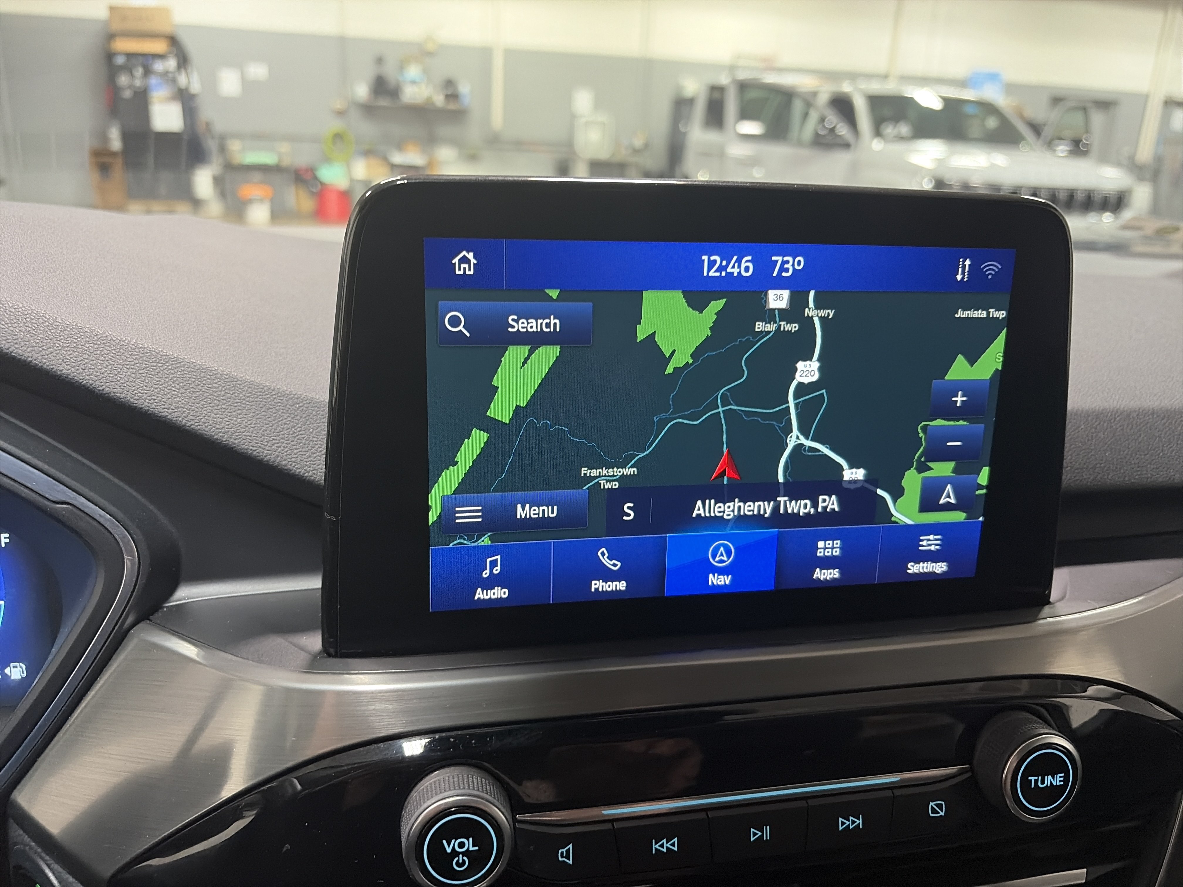 Used 2022 Ford Escape Titanium AWD/4WD image 18