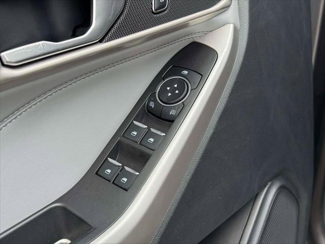 Certified 2023 Ford Explorer XLT w/ Equipment Group 202A image 16